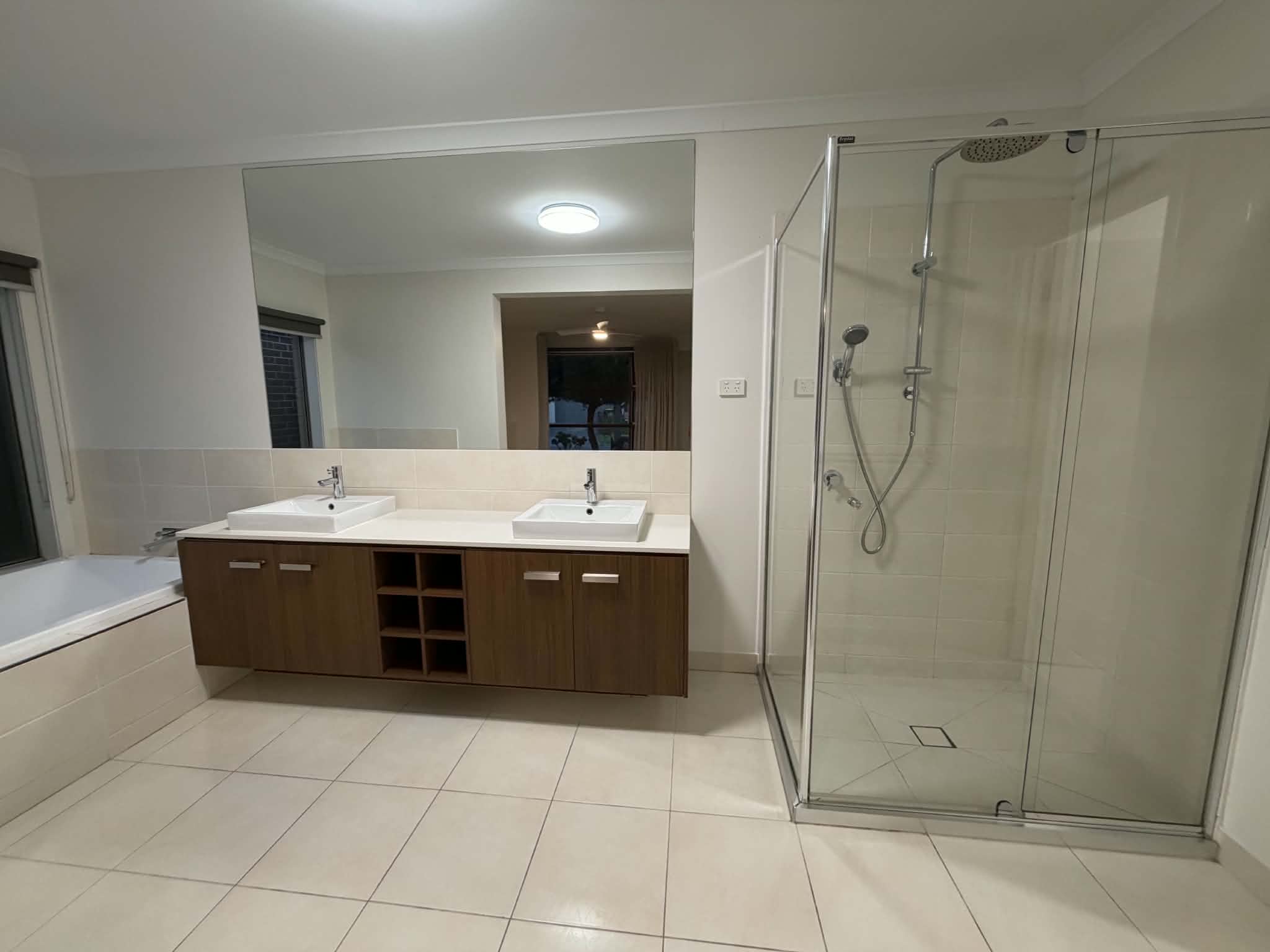 Completed home cleaning project, photo 39