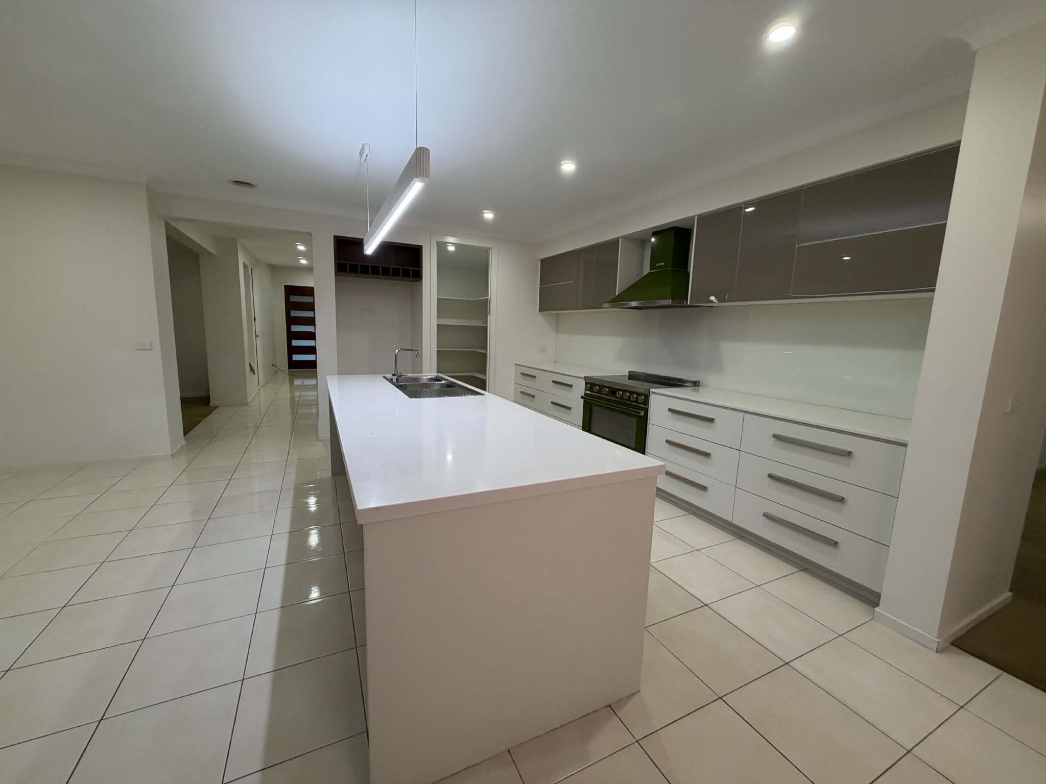 Completed home cleaning project, photo 48